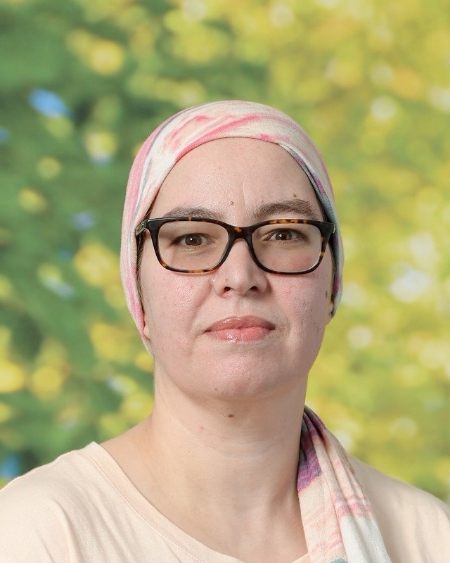 HOUSEKEEPING Khadija Naitessi